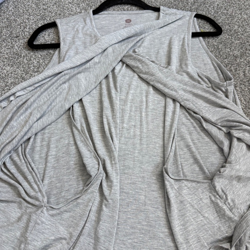 Kindred Bravely Grey Heather Nursing Tank Top Crossover Breastfeeding Access L - Picture 8 of 8
